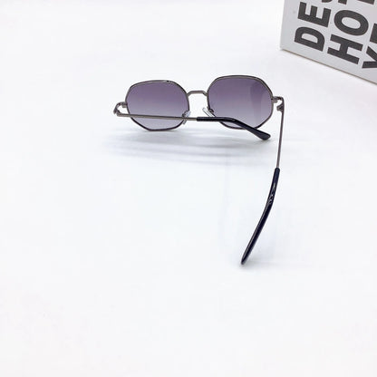 New  Version Of Children's Travel, Shading , SunglaSSeS For Boys Girls, Sun And UV Protection Glasses