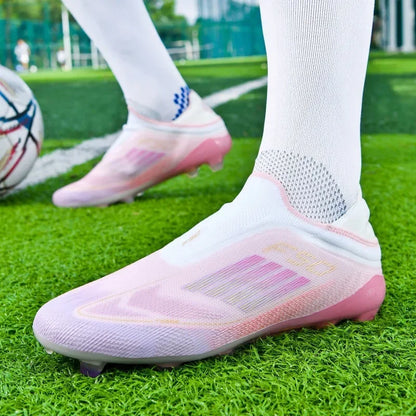 Nouvelles chaussures de football pour hommes, bottes de football confortables pour l'entraînement et les matchs en extérieur, crampons antidérapants et respirants, pour garçons et adultes, à longues pointes.