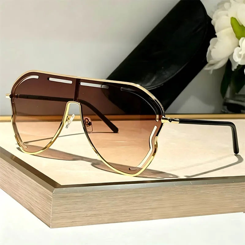 Oversized One-Piece Pilot Sunglasses Women Big Frame Luxury Brand Butterfly Shaped Sun Glasses For Ladies Shield Eyewear Shades