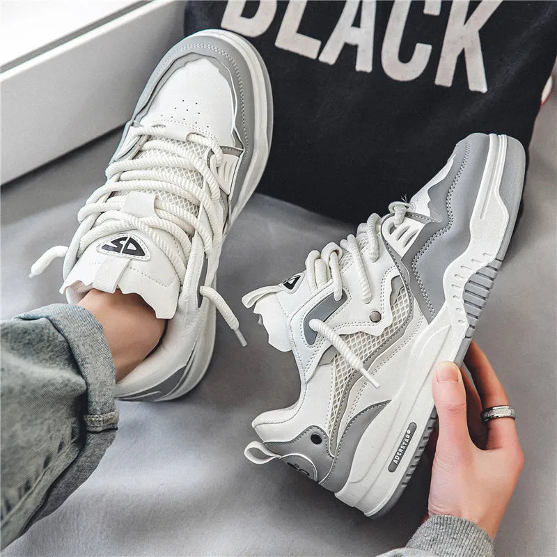 New Mesh Men's Casual Sneakers Comfortable Male Running Shoes for Men Lace-up Platform Skateboard Shoes Student Sports Sneakers