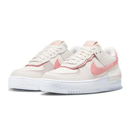 „Nike Air Force 1“ sportiniai bateliai: neslystantys, atsparūs nusidėvėjimui, klasikiniai, universalūs kasdieniai batai, riedlentininkų batai. Modelis: DZ1847-001