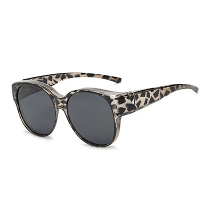 Fashion UV Protection Driving Sunglasses Round Frame Y2K Wear Over Glasses Retro Black Shades for Women Men