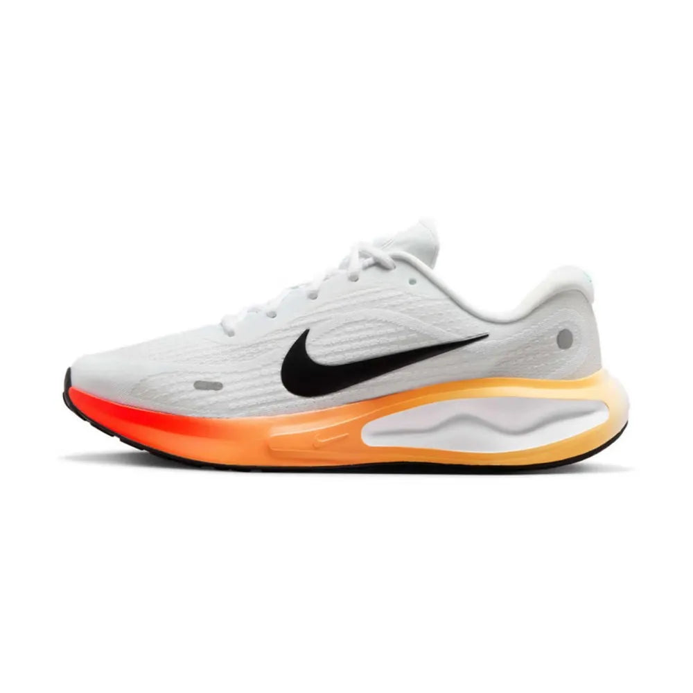 Nike Journey Run löparskor Bekväm dämpning, halkfria och slitstarka Perfekta för daglig träning IH7329-101