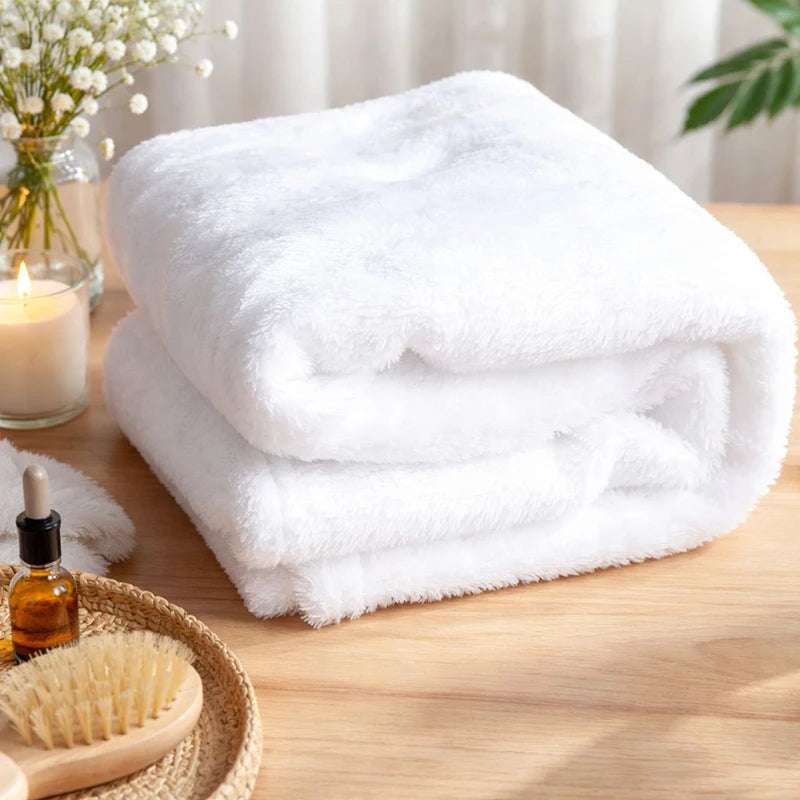 Retro God of War Game Kratos Flannel Blanket Soft Warm Throw Blanket for Bedroom Living Room Bed Travel Camping Picnic Gift