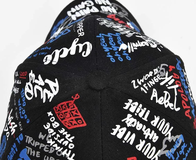 Trendige Unisex-Baseballkappe mit Graffiti-Print – Bunte, bemalte Schirmkappe
