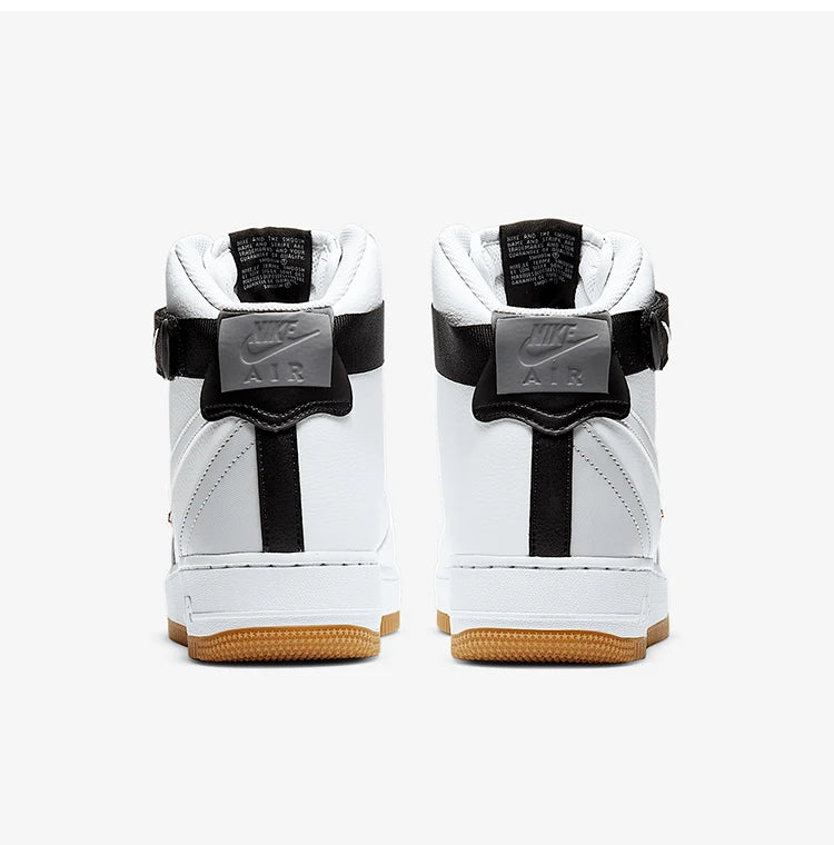 Originální pánské sportovní boty Nike AIRFORCE 1HIGH '07LV8AF1, nový model CT2306-100