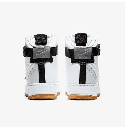 Originální pánské sportovní boty Nike AIRFORCE 1HIGH '07LV8AF1, nový model CT2306-100