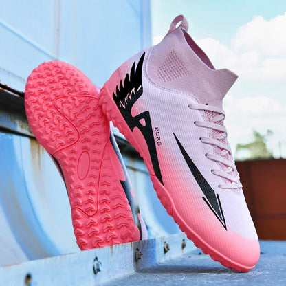 Nouvelles chaussures de football pour hommes, chaussures de sport d'extérieur, ultra-légères, de haute qualité, à cheville haute, chaussures de football en salle antidérapantes, futsal antidérapant.