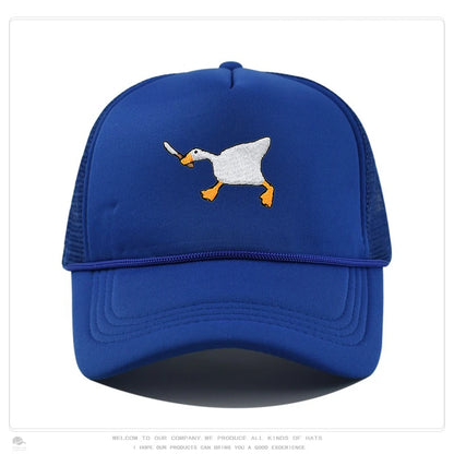 Embroidered baseball cap with goose pattern for men and women, casual and fashionable city style duckbill cap