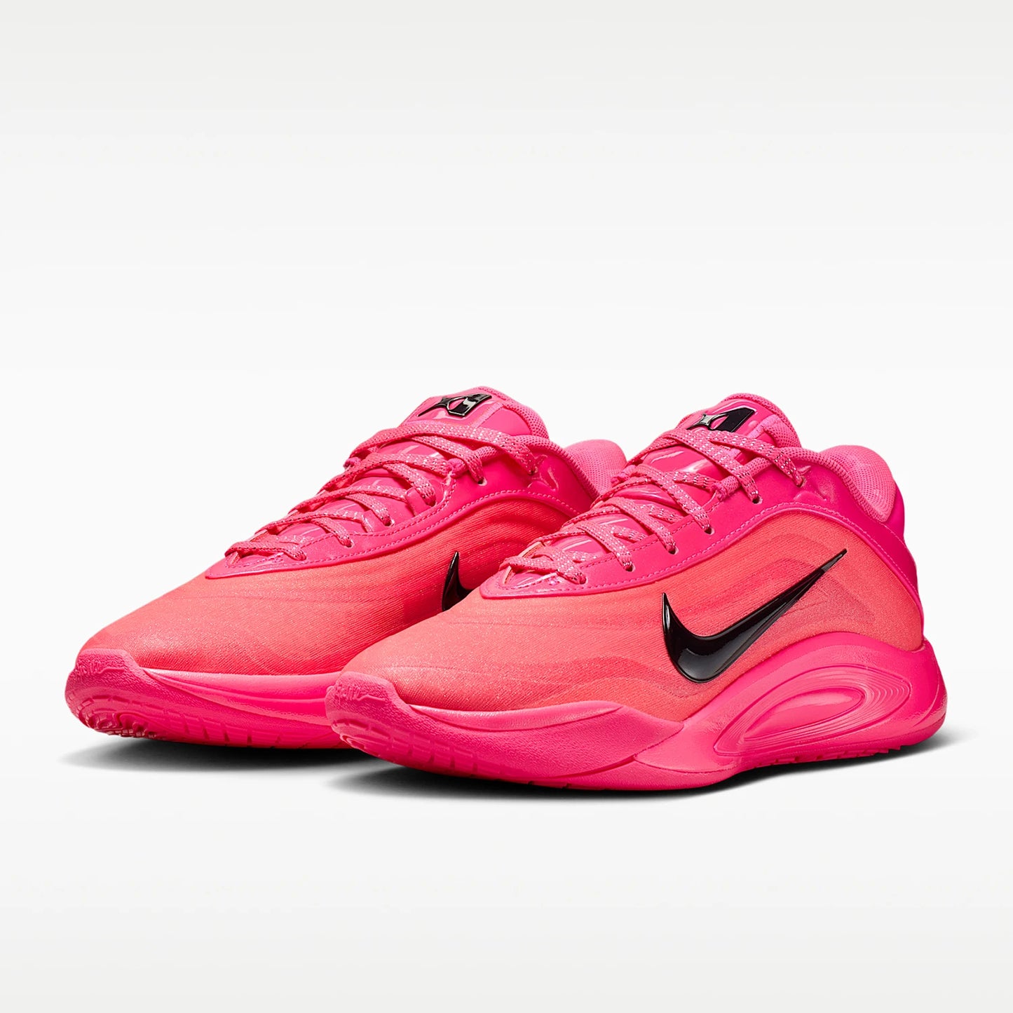 Nike Authentic leichte, atmungsaktive Damen-Sportschuhe für Basketball, Low-Top, FZ8606-610