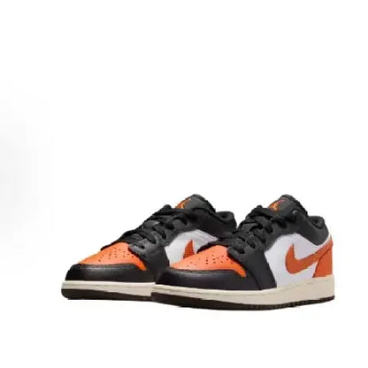 NIKE/Nike, chaussures de basketball à tige basse, modèle AJ1, chaussures de sport rétro pour hommes et femmes, chaussures de skate confortables et décontractées, 553560-081.