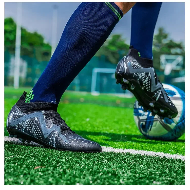Oversized-Fußballschuhe für Jugendliche und Kinder, komfortables flexibles Design, stabile rutschhemmende Performance für Outdoor-Feldsportarten