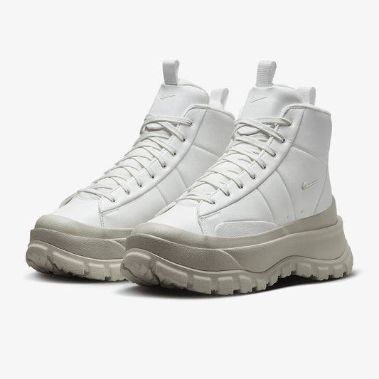 „Nike“ oficialūs „Blazer Roam Mid“ moteriški paprasti vidutinio aukščio sportiniai bateliai FQ9065-100
