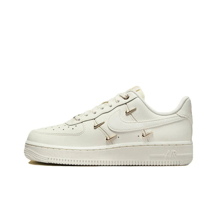 Nike Air Force 1'07 Women's Sneakers Classic Style Durable Leather Comfort Cushioned Casual Everyday Shoes HQ3905-500