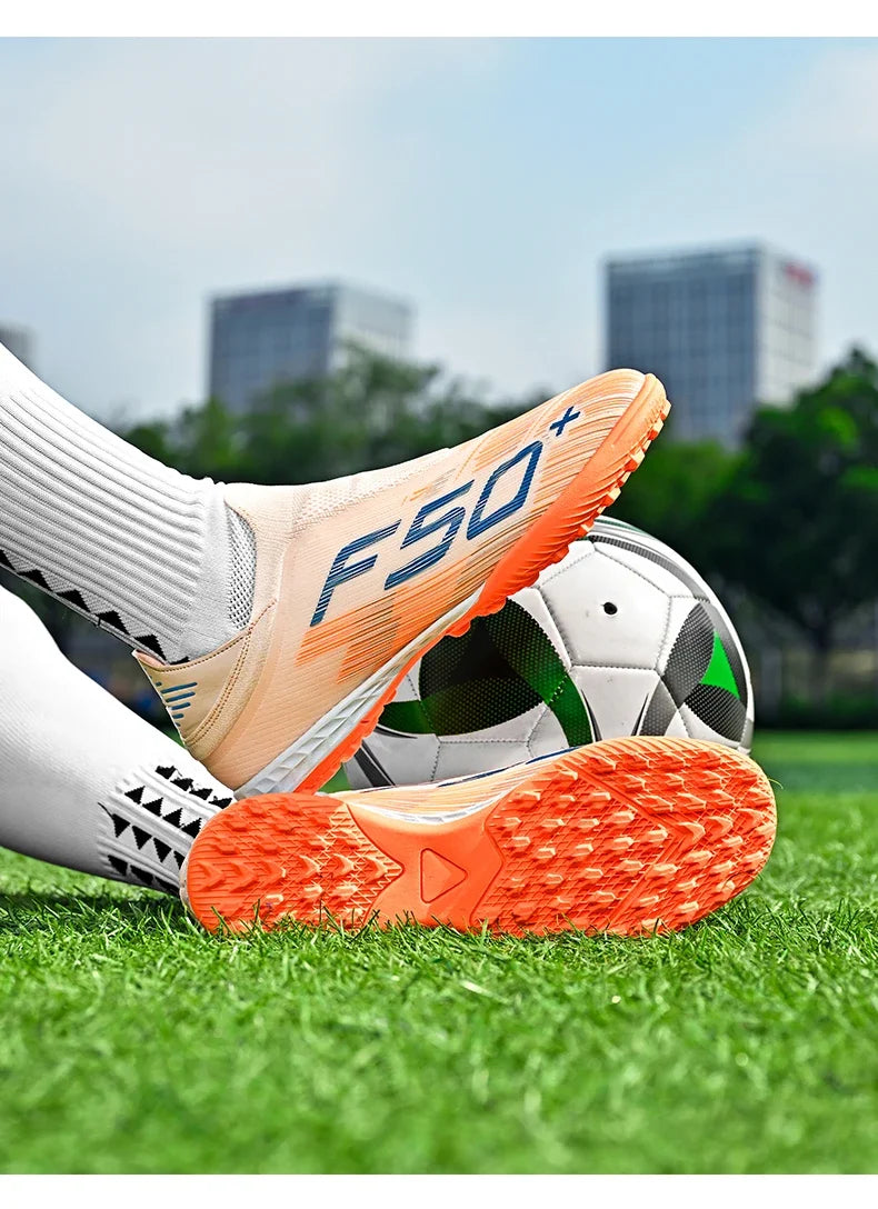 Nouvelles chaussures de football ultra-légères pour hommes, crampons de haute qualité, vente chaude, chaussures de football professionnelles unisexes TF/FG, baskets de futsal