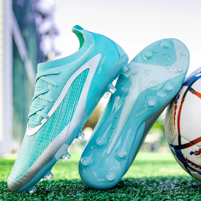 Nouvelles chaussures de football pour hommes, crampons longs pour adultes, chaussures de sport pour l'entraînement en extérieur, respirantes, antidérapantes, confortables pour les garçons, pour les matchs