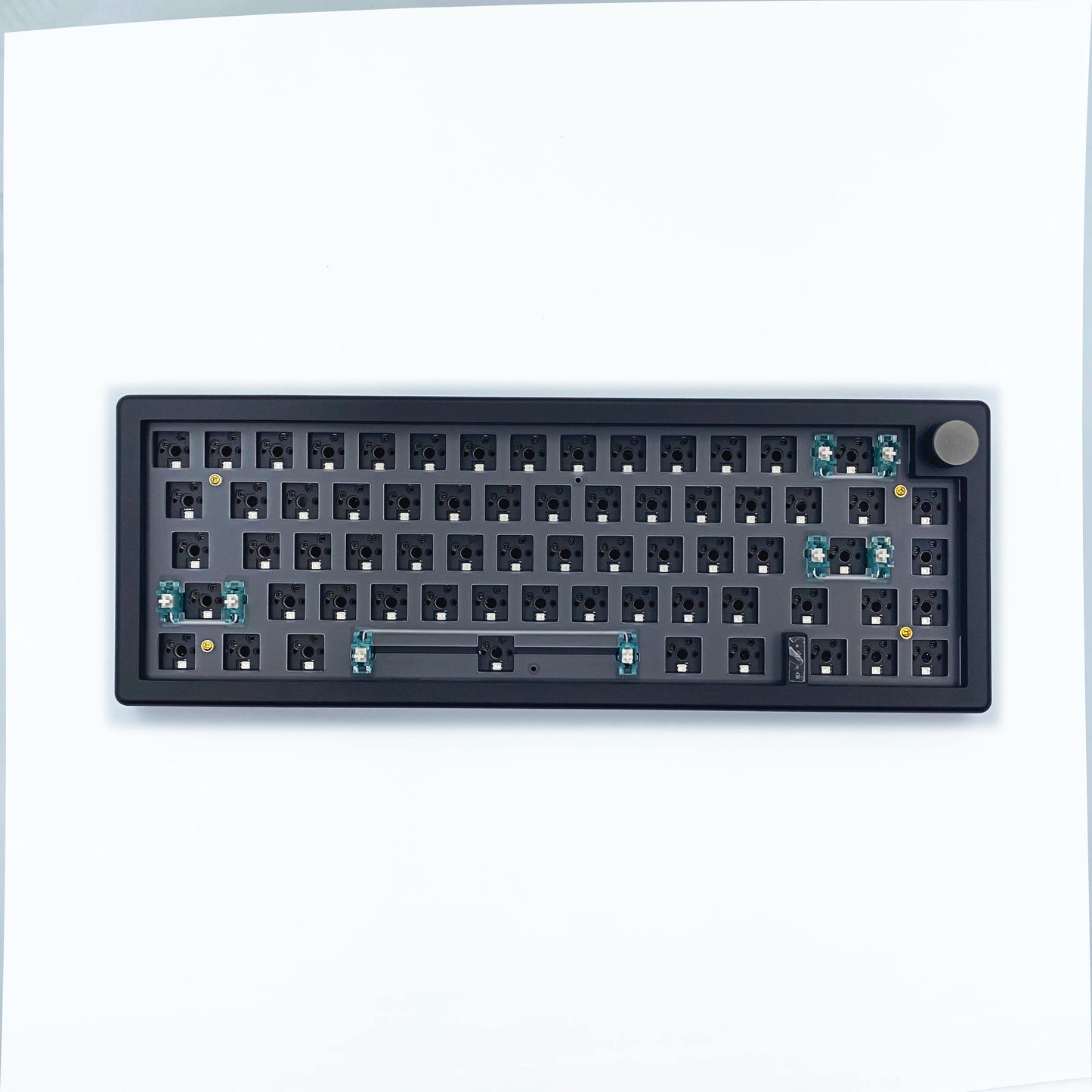 GMK67 65% Gasket Bluetooth 2.4G Wireless Hot-swappable Customized Mechanical Keyboard Kit RGB Backlit