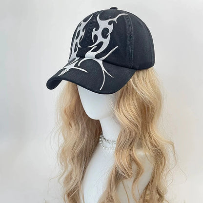 American Embroidered Flame Double-edged Blade Baseball Hats New Men Women Sunshade Personal Versatile Niche Fashion Peaked Caps