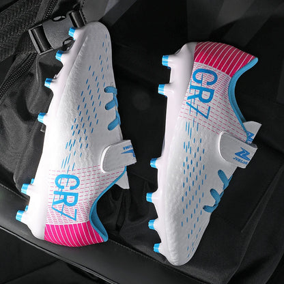 Nouvelles chaussures de football montantes à crampons longs pour adolescents et étudiants, adaptées aux garçons et aux filles, élégantes, durables et tendance