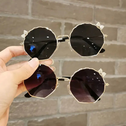 New Fashion Children's Sunglasses Boys and Girls Anti-UV Sun Glasses Baby Cute Bow Little Girl Shell Glasses Metal Frame Eyewear
