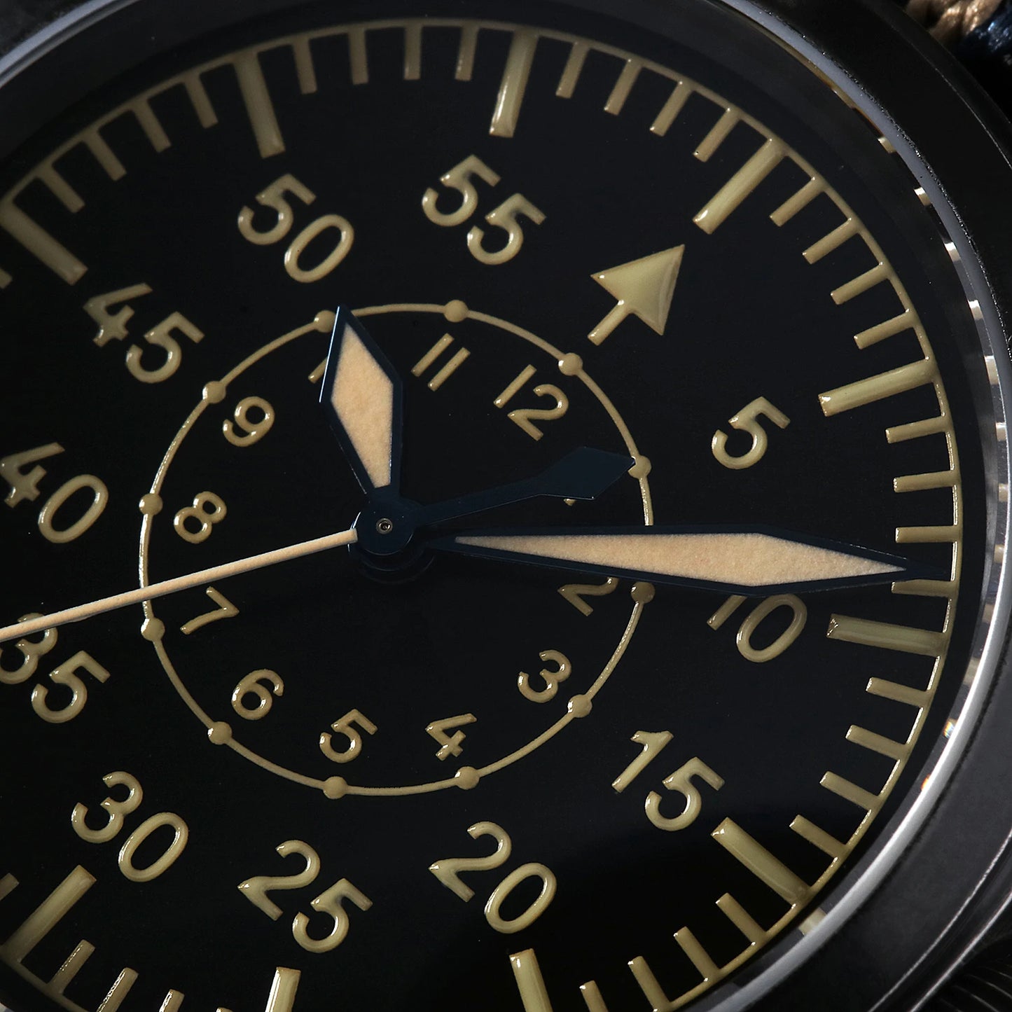 【Escapement Time】VH31 Quartz Movement Pilot Watch with Type-A or Type-B do the old black 38mm Case Waterproof 100M Sapphire