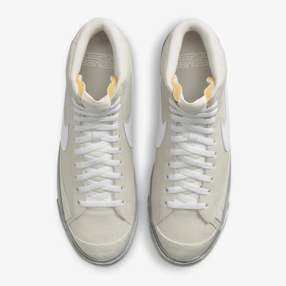 Nike Original Blazer Mid '77 SE Herren-Freizeit-Sportschuhe DV0797-100
