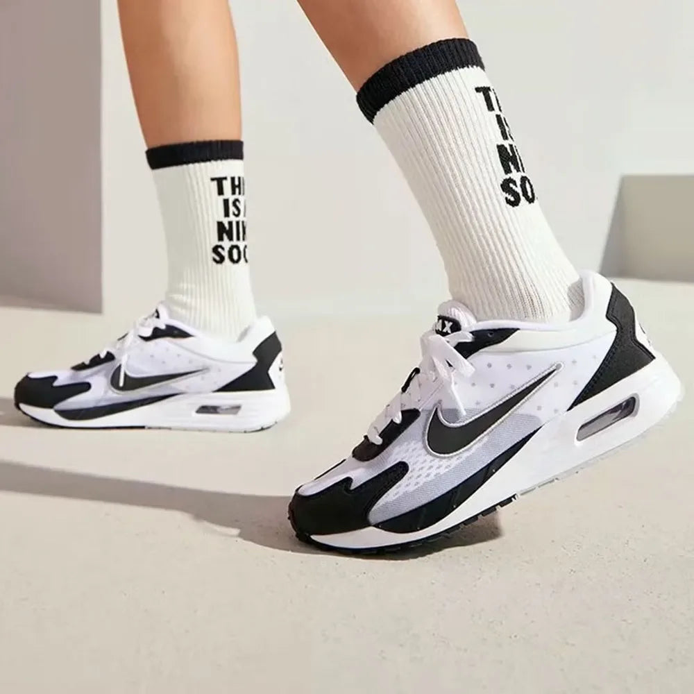 Nike comfortable breathable sports running casual shoes FN0784-101