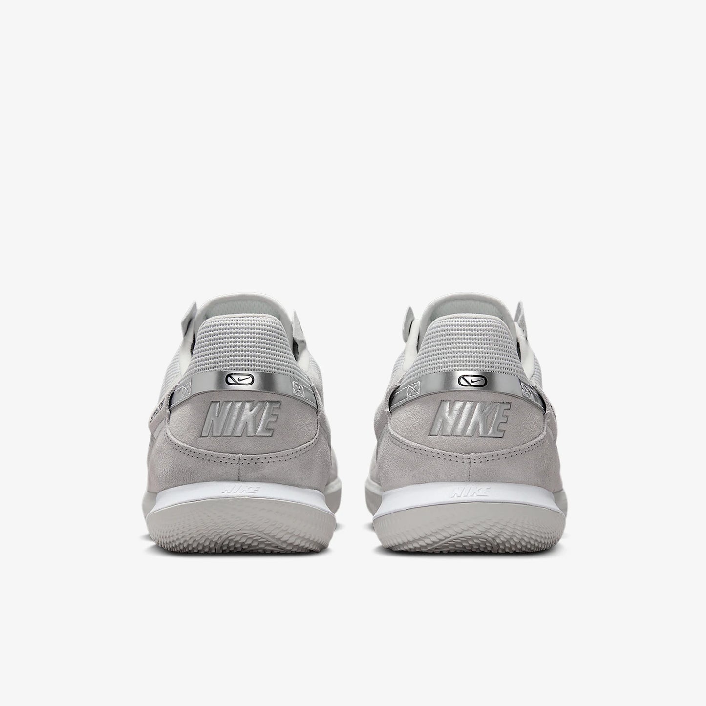 Nike Authentic Streetgato vyriški žemo aulo dėvėjimuisi atsparūs, kvėpuojantys futbolo bateliai DC8466-005